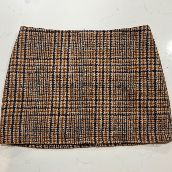 Brandy Melville skirt - Picture 1 of 1